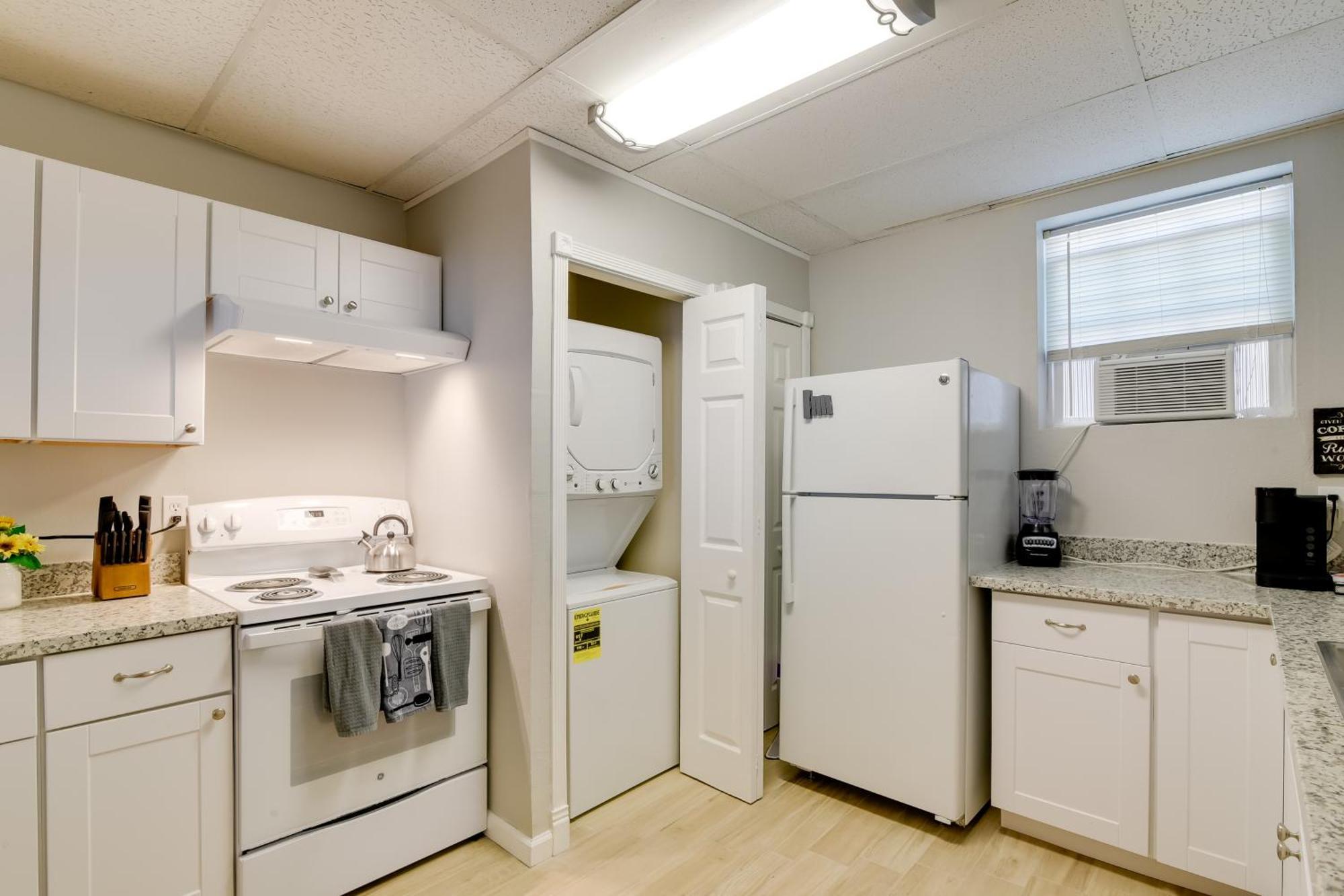 Beautiful Galveston Apt With Deck Less Than 3 Mi To Dtwn! Exterior photo